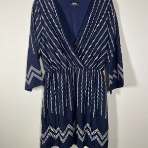 Lulu's Women's Black & White Mini Deep V Dress 3/4 Sleeve!